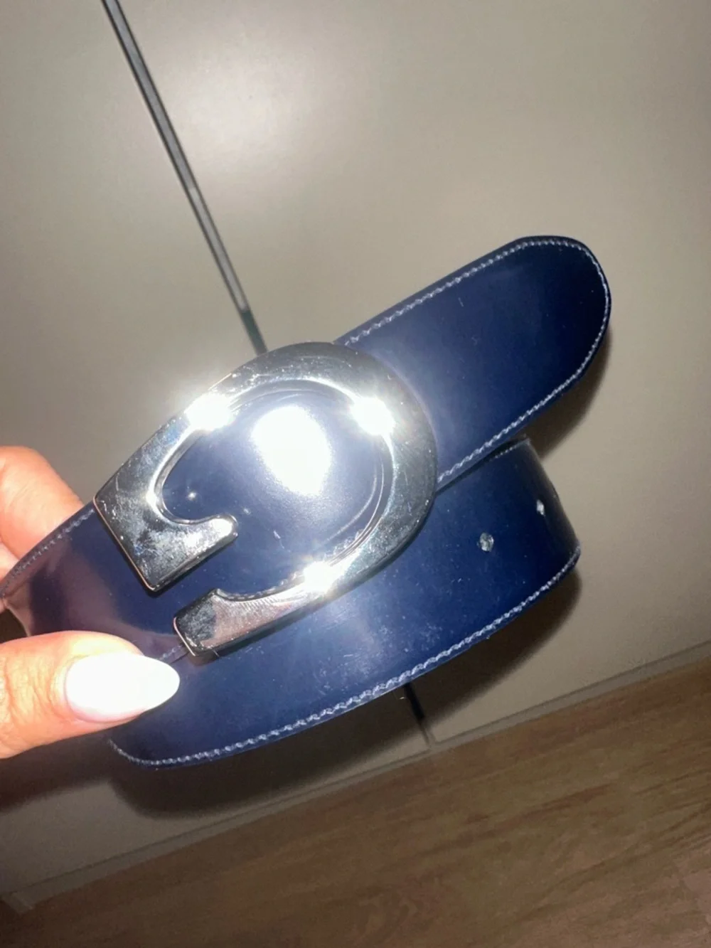 Gucci Navy Blue 80’s Vintage Leather Belt with Silver 'G' Buckle 80-32
